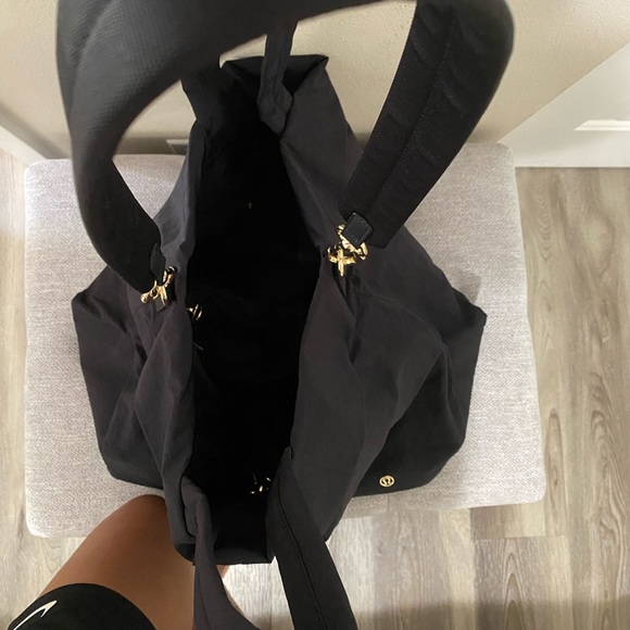 ❌SOLD❌ LULULEMON  “On My Level” Bag 30L - Picture 5 of 7